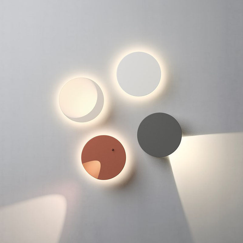 Minimalist Round LED Wall Lamp for Home Ambiance Lighting